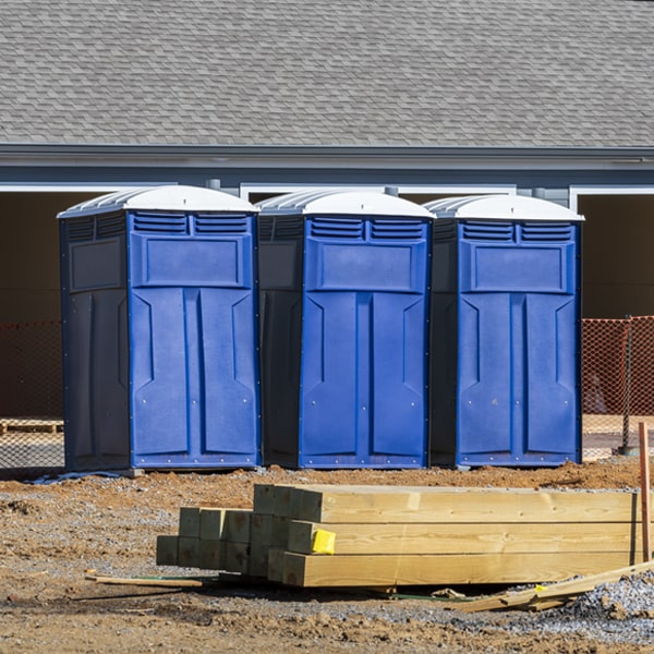 how can i report damages or issues with the portable toilets during my rental period in Branford Florida